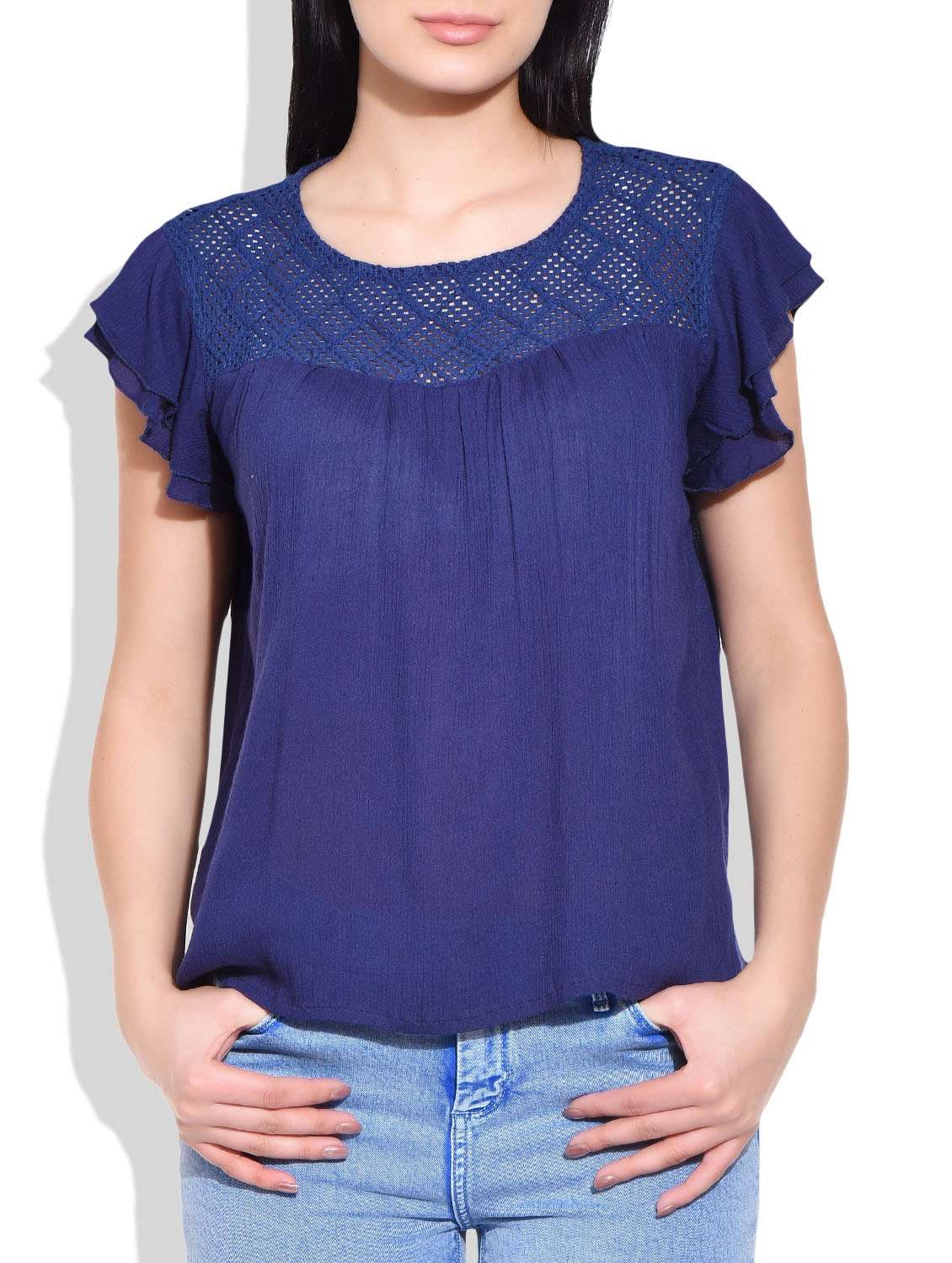 women's straight round neck top