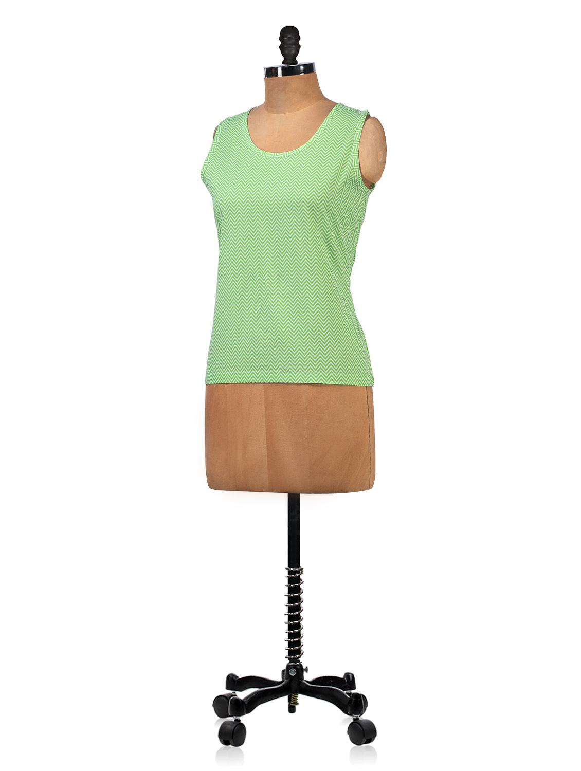 round neck chevron print sleeveless tops - 1025003 - Standard Image - 1