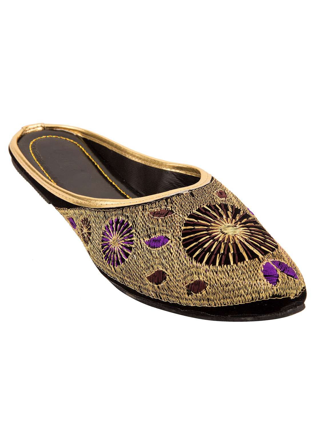 black embroidered velvet handicraft slip on jutis