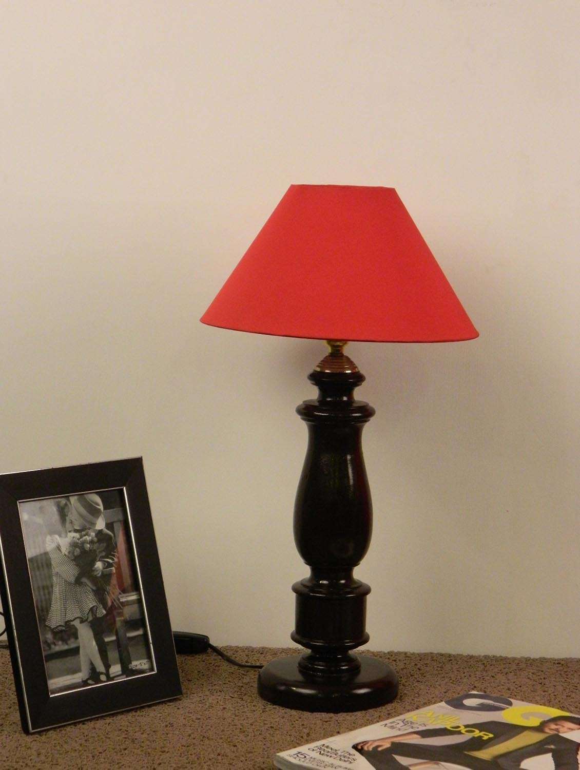 mango wood dark brown classic table lamp with 10" pyramid shade-red
