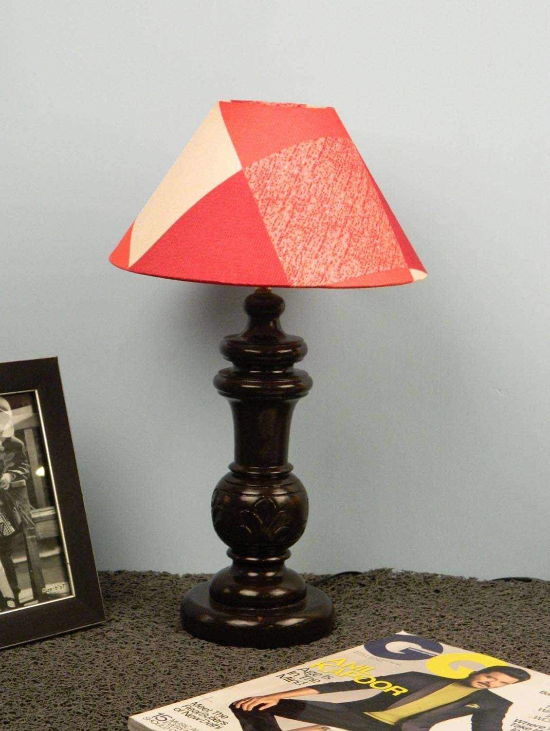 mango wood dark brown classy  table lampwith 10" pryamid shade-red big check