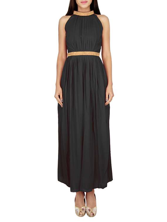 black poleyster solid maxi dress