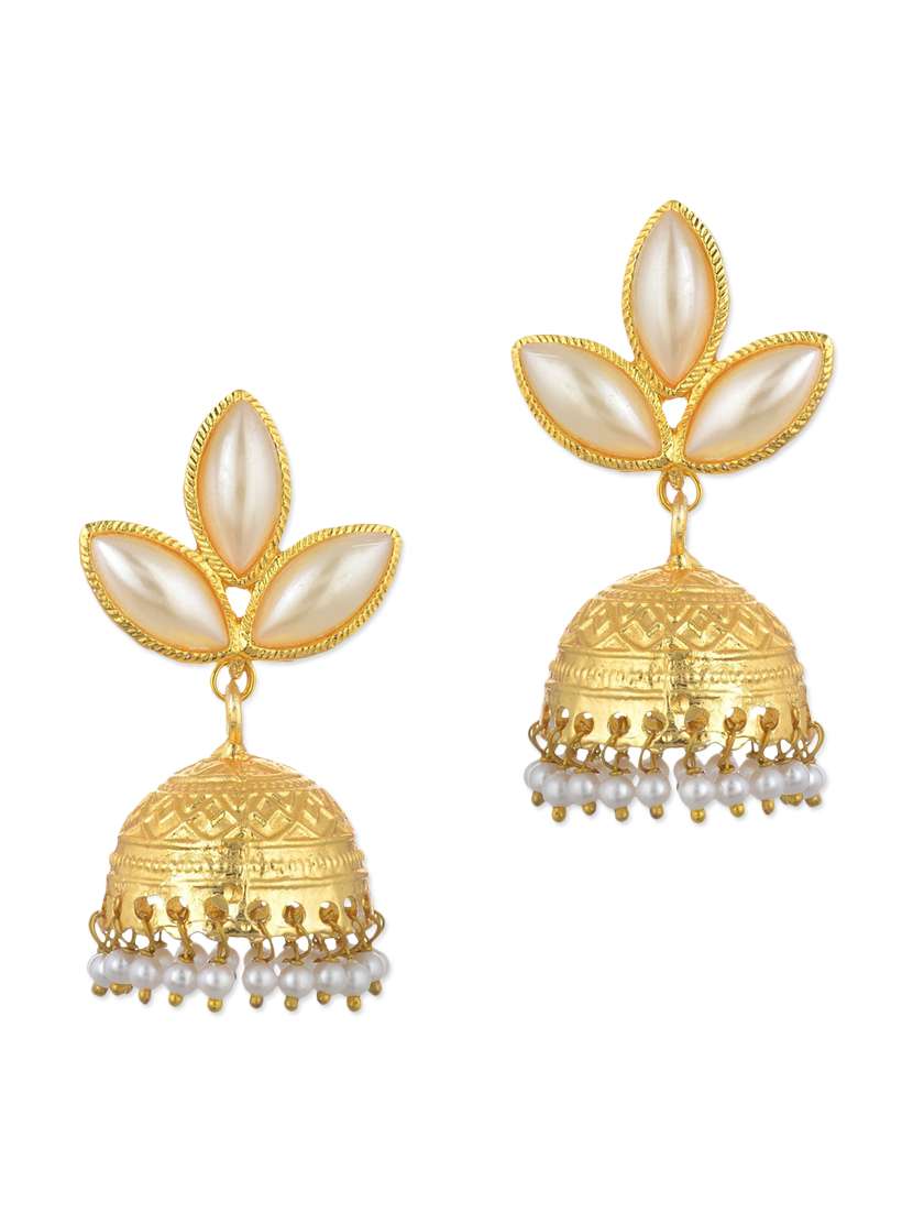 white pearls balli earring