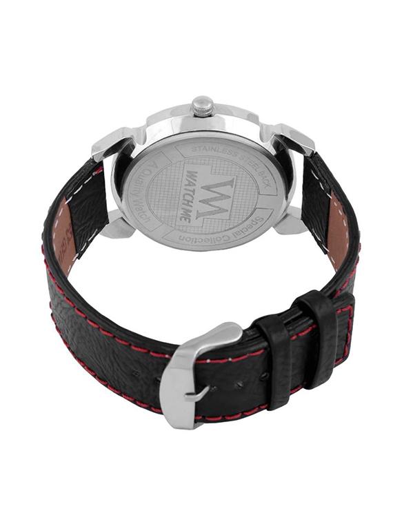 black  analog watch - 11196939 -  Standard Image - 1