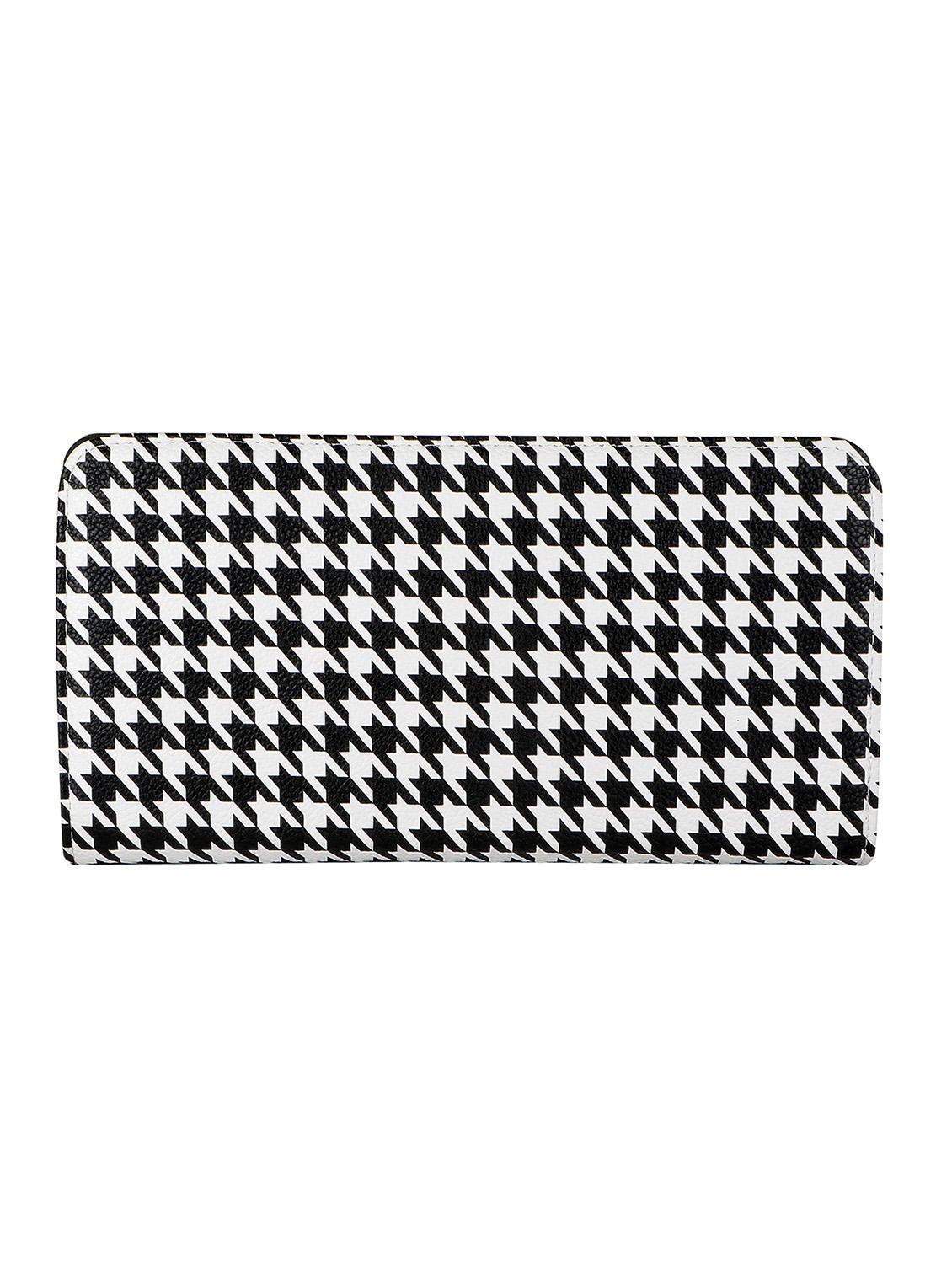 black leatherette clutch - 11458902 -  Standard Image - 1