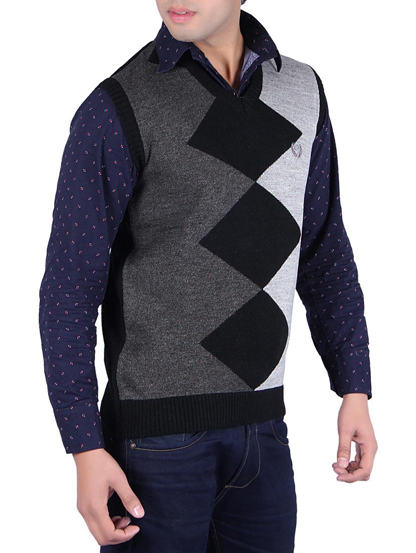 black acrylic pullover - 11470092 -  Standard Image - 1