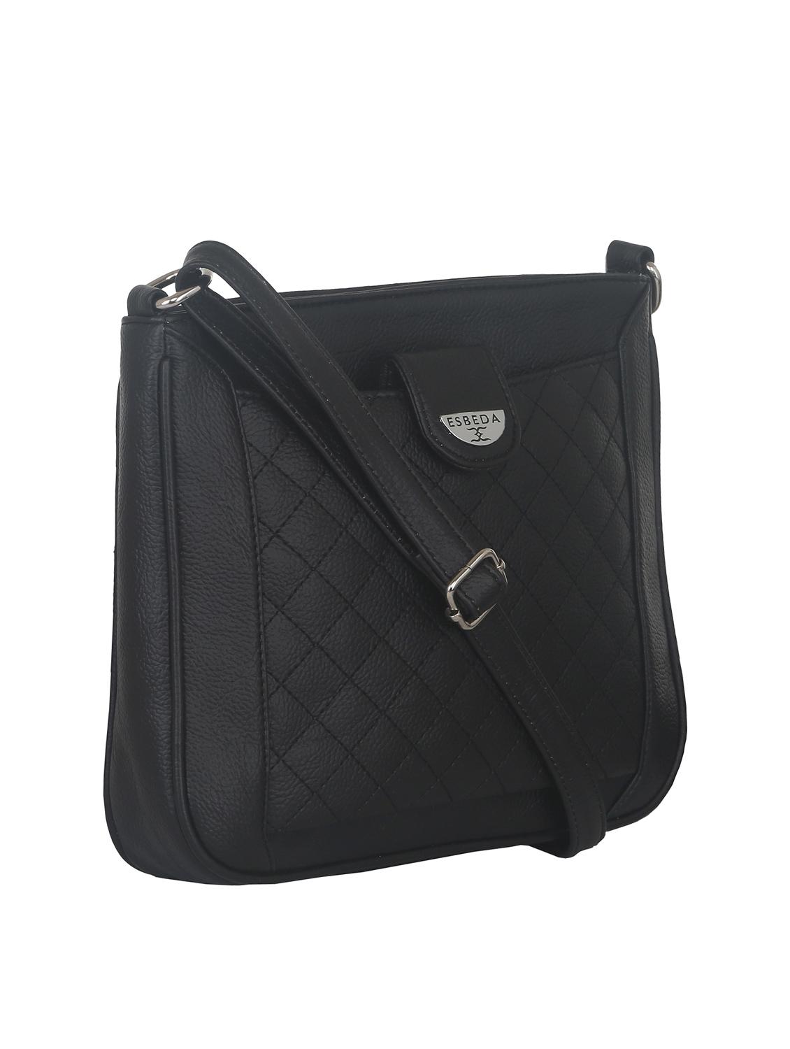 black solid regular sling bag - 11507251 - Standard Image - 4