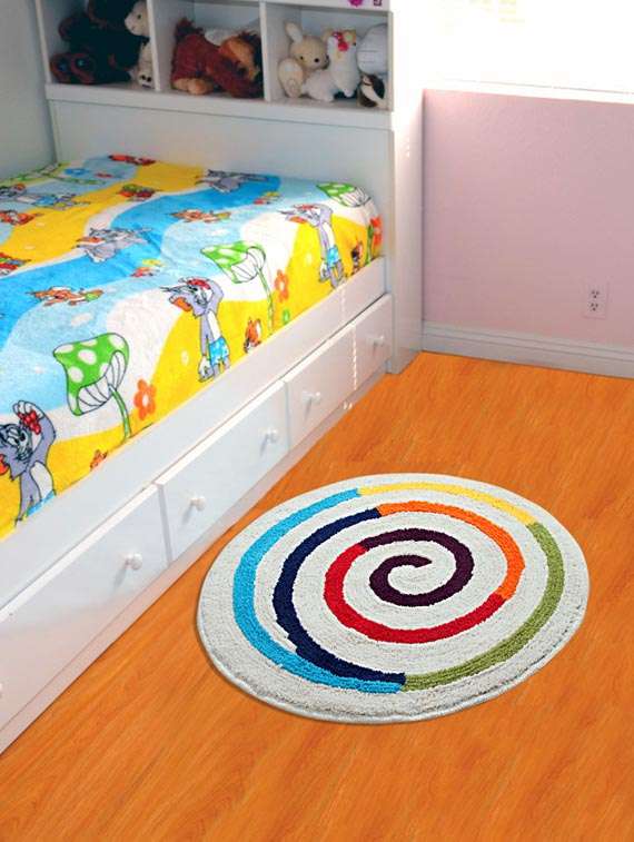 multi colored polyester bath mat
