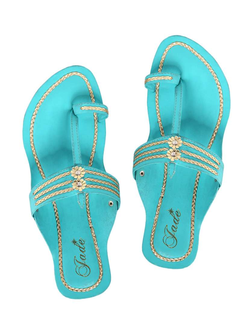 blue one toe kolhapuri