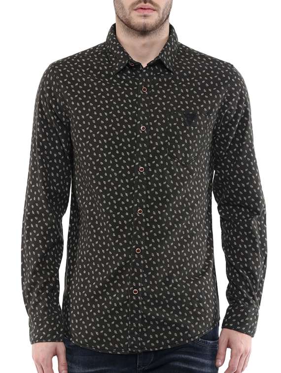 mufti mens olive slim fit mid rise casual shirts