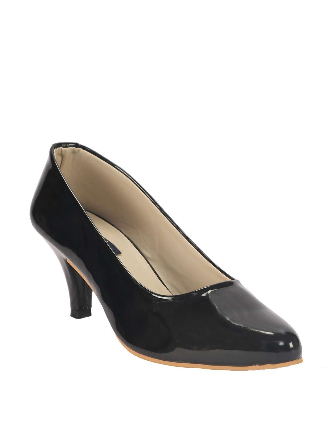 black patent leather pump