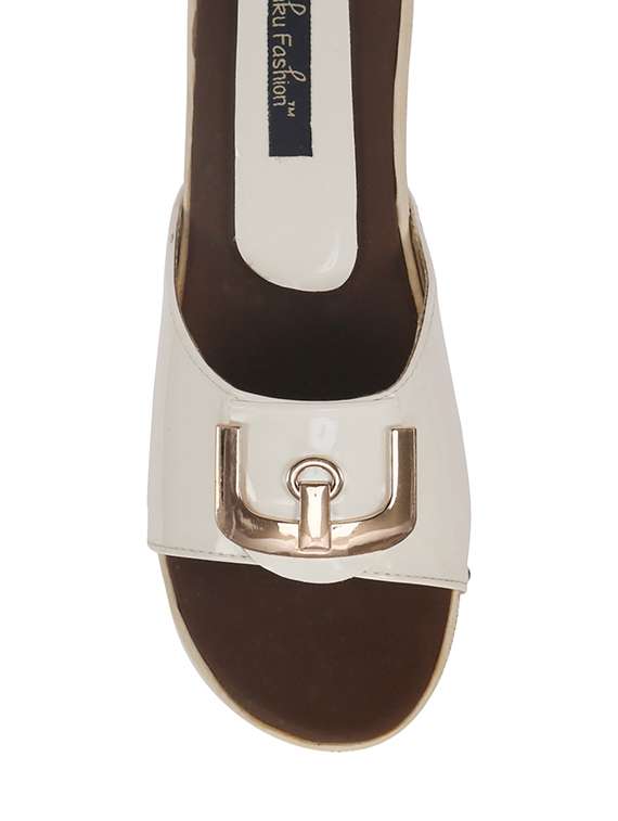 white patent leather wedge - 12084409 - Standard Image - 4