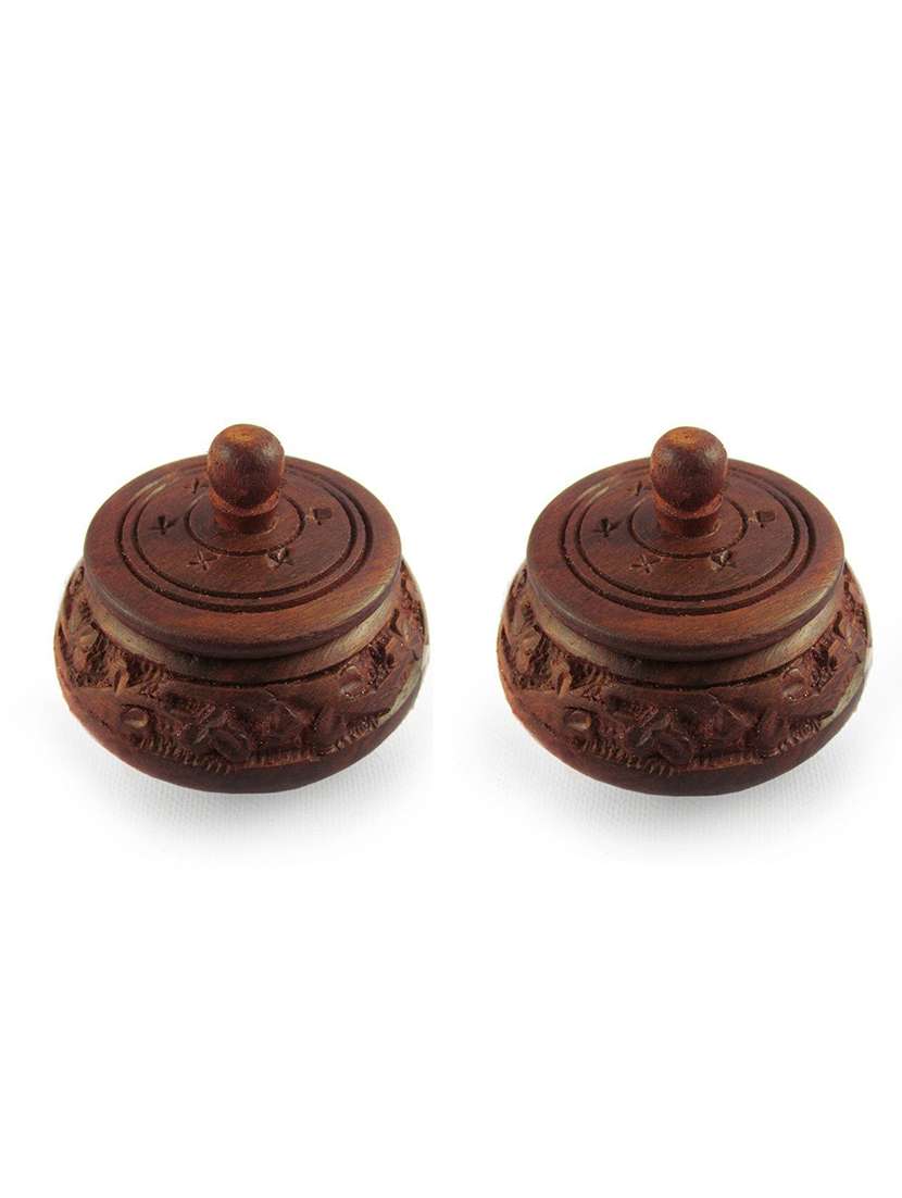 brown wooden  artifact