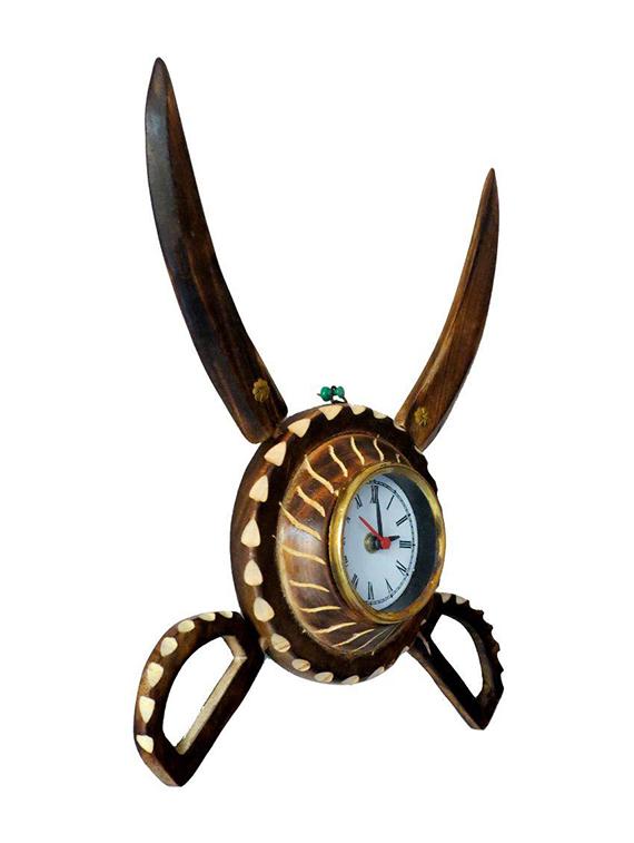 desi karigar antique wooden sword armour clock - 12163968 - Standard Image - 1