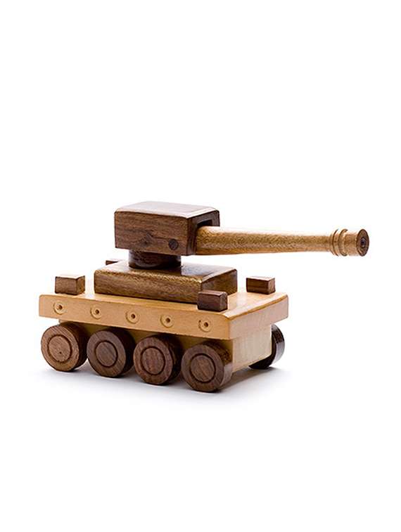 desi karigar beautiful wooden war tank toy showpiece