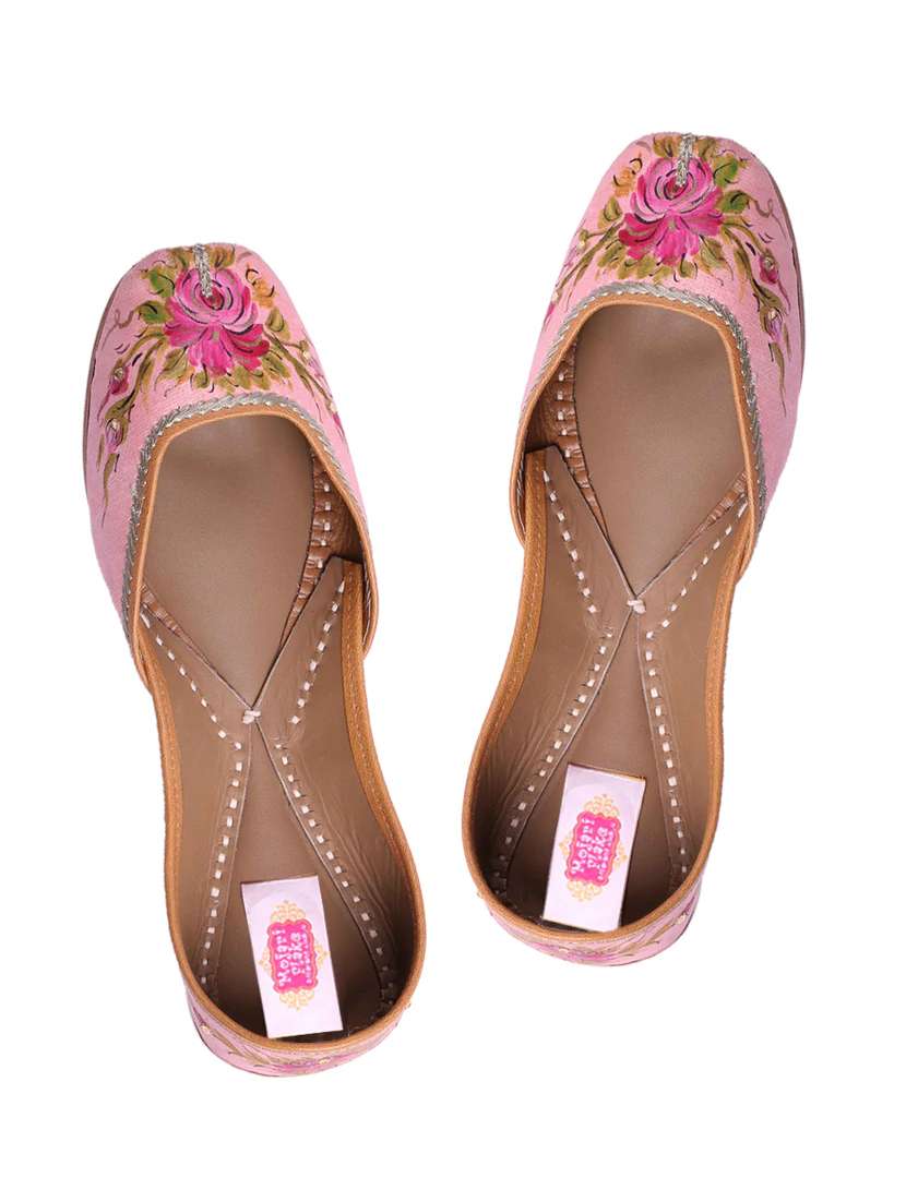 light pink hand painted silk mojris