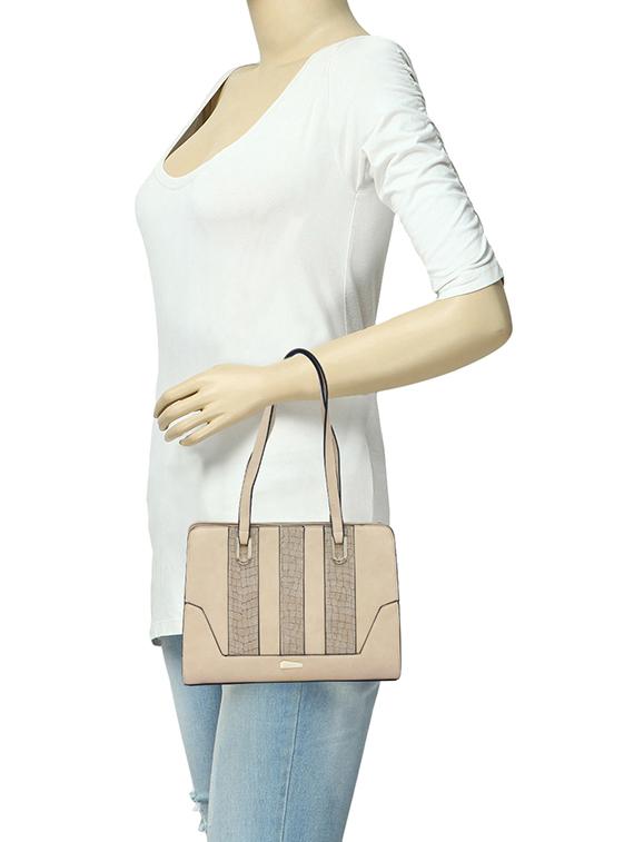 beige synthetic leather handbag - 12262488 - Standard Image - 4