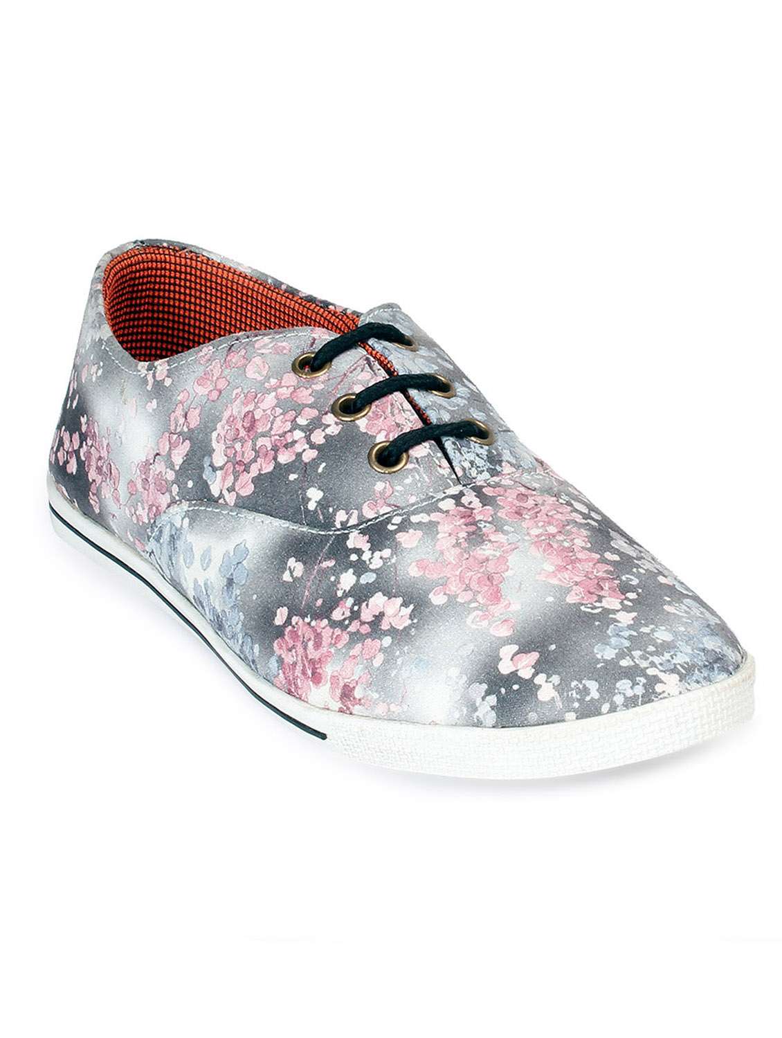 grey leatherette  sneaker