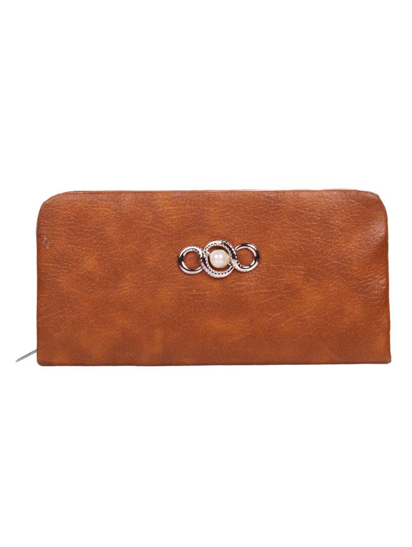 brown leatherette clutch