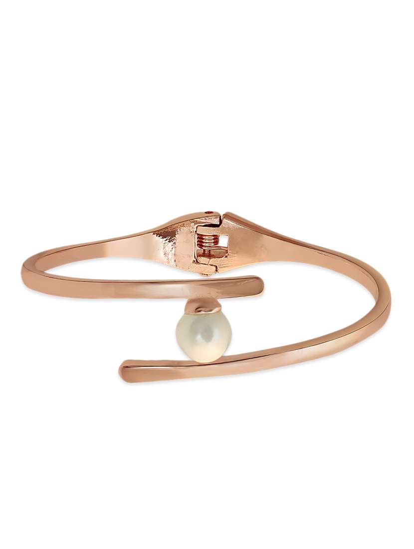 gold metal bracelet