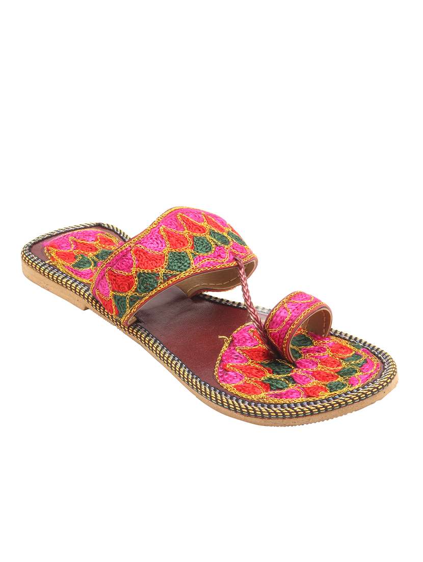 multi colored one toe kolhapuri