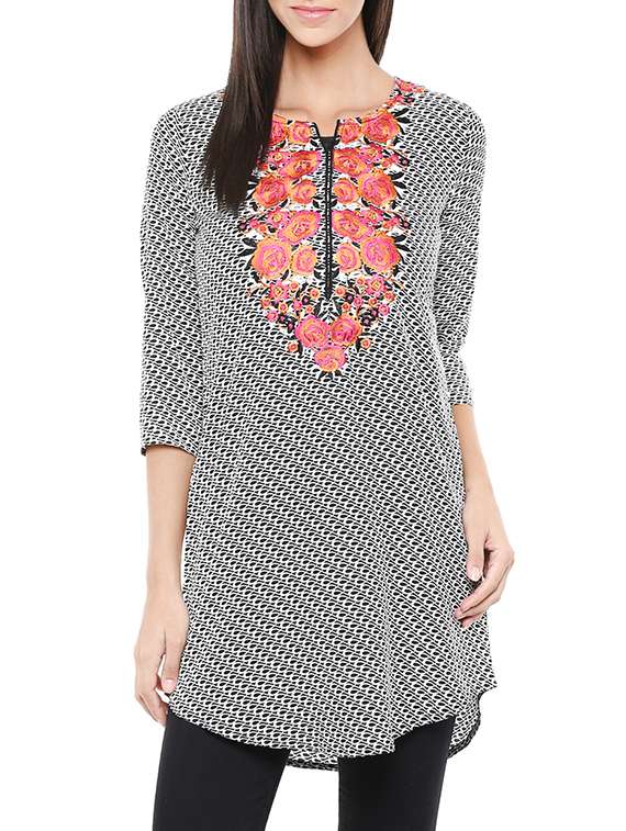 white straight kurti
