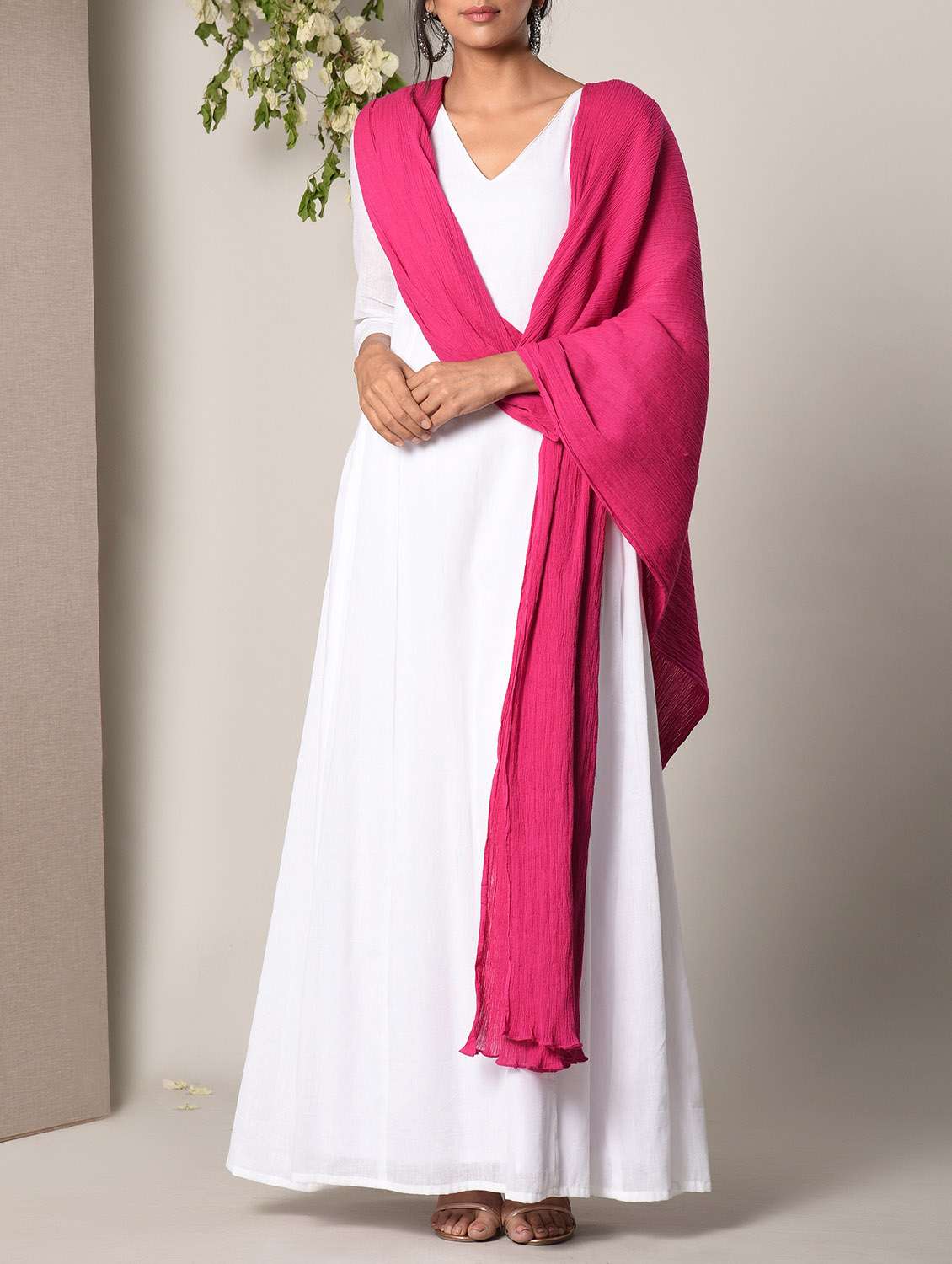 crinkled plain cotton pink dupatta