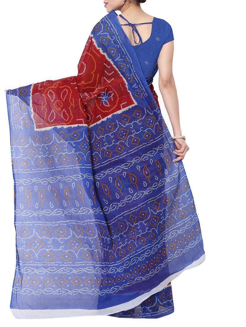 women's printed maroon colored saree with blouse - 13308134 - Standard Image - 1