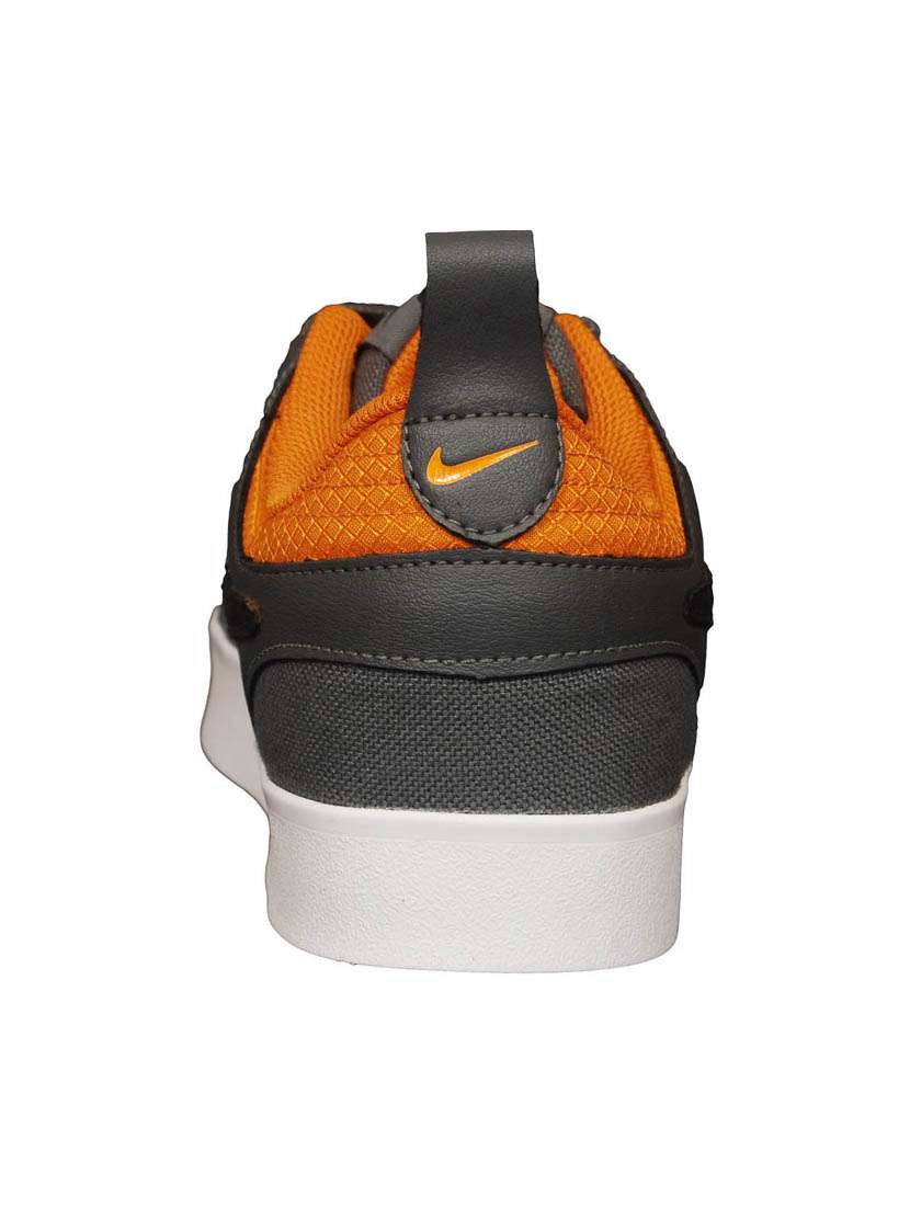 nike casual canvas shoes