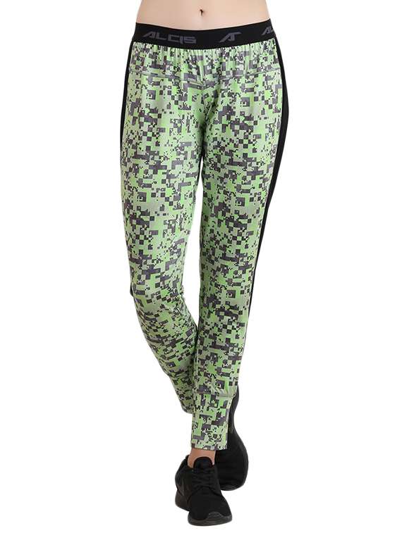 green printed track pant