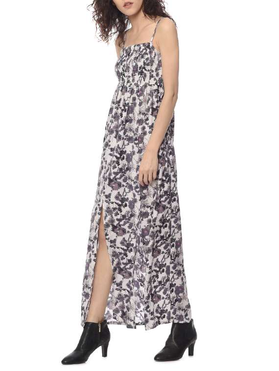 women's  floral dress - 13395839 -  Standard Image - 1