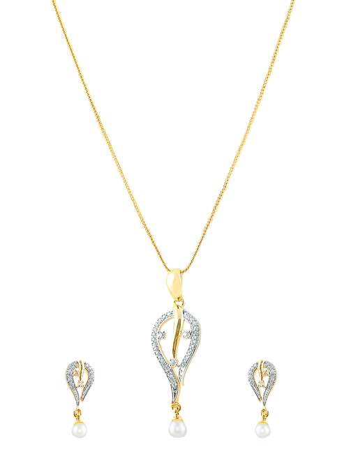 gold brass set - 13429652 - Standard Image - 0