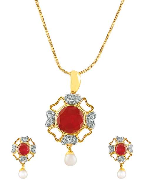 gold brass set - 13429716 -  Standard Image - 0