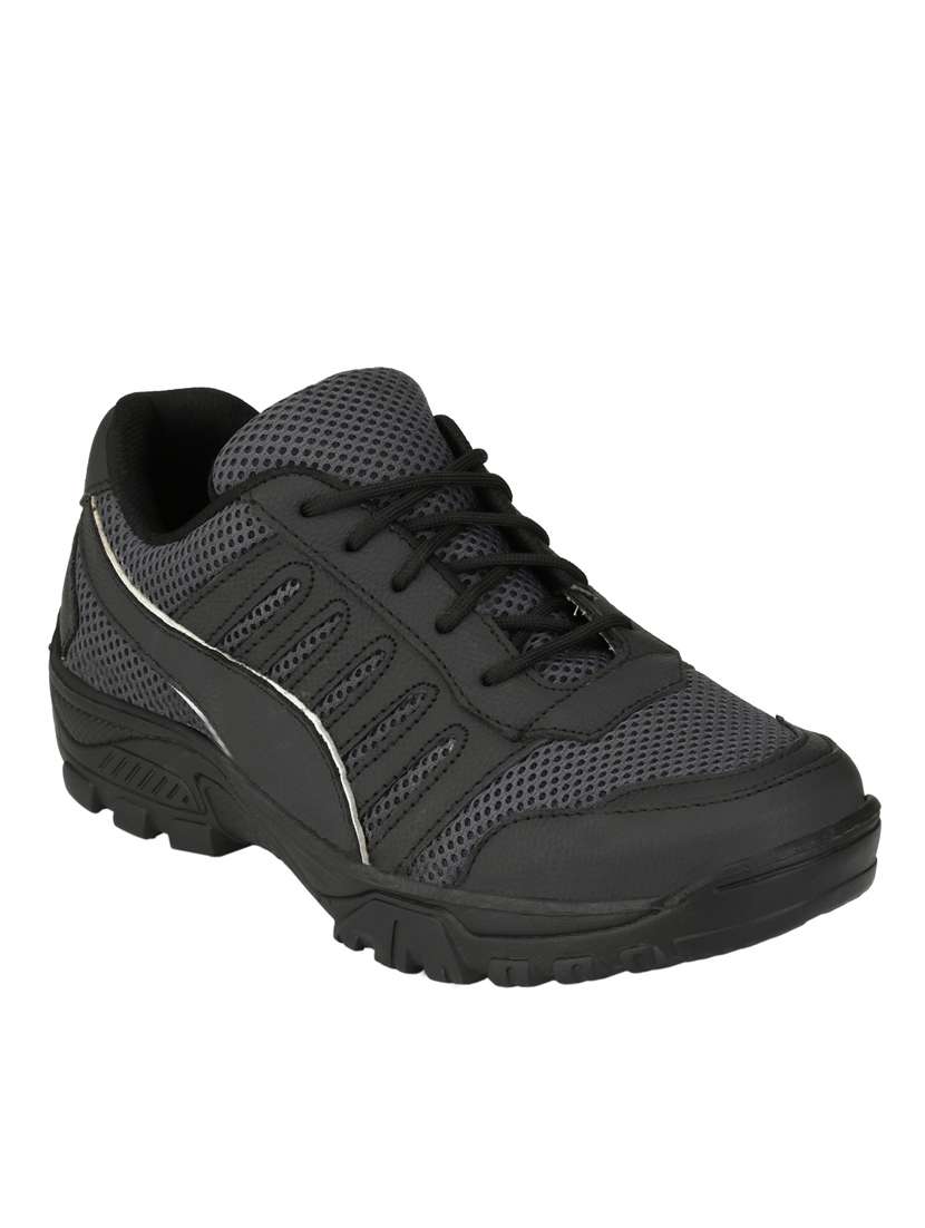 black mesh sport shoes