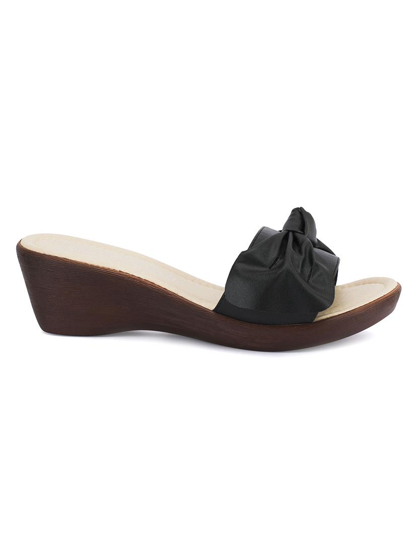 truffle collection chime1 black sandals for women - 13550825 -  Standard Image - 1