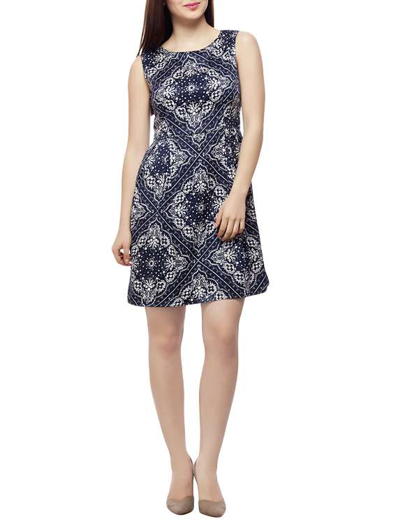 women's  geometric dress