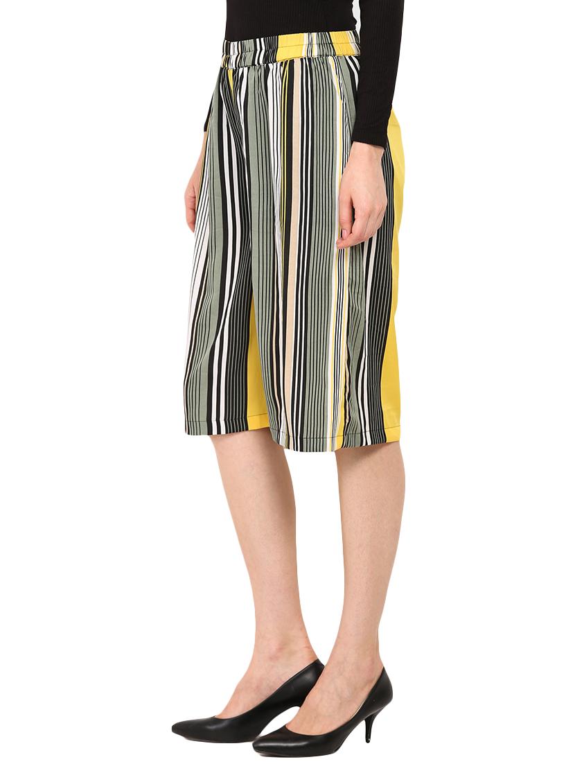 multi colored stripped culottes - 13732972 -  Standard Image - 1