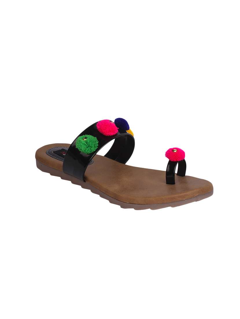 black one toe  kolhapuri