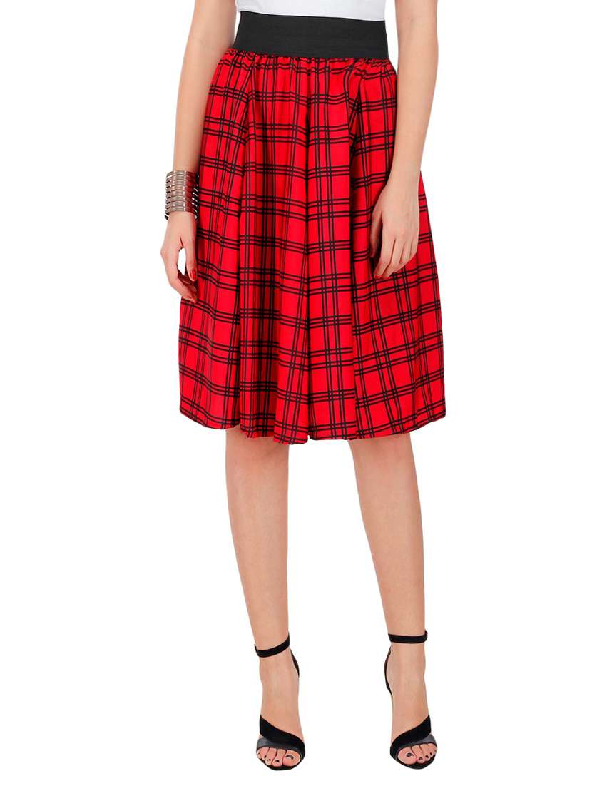 red checkered crepe flared skirt
