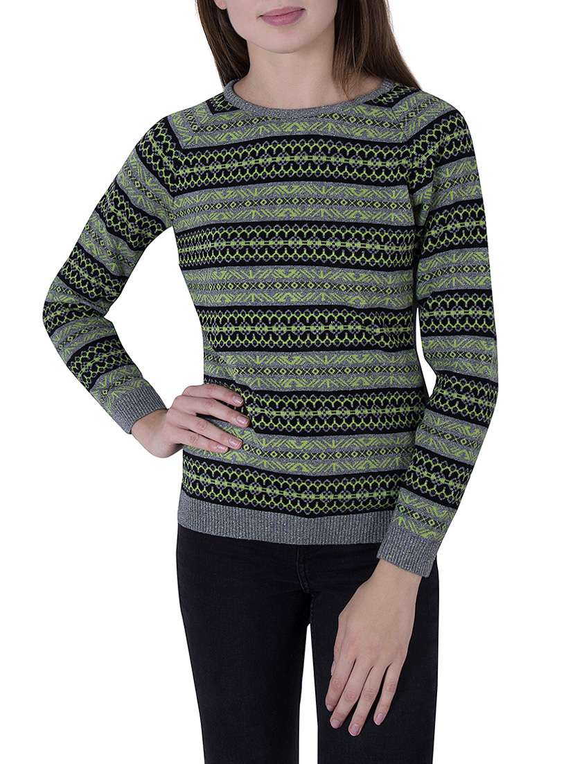 grey woollen pullover