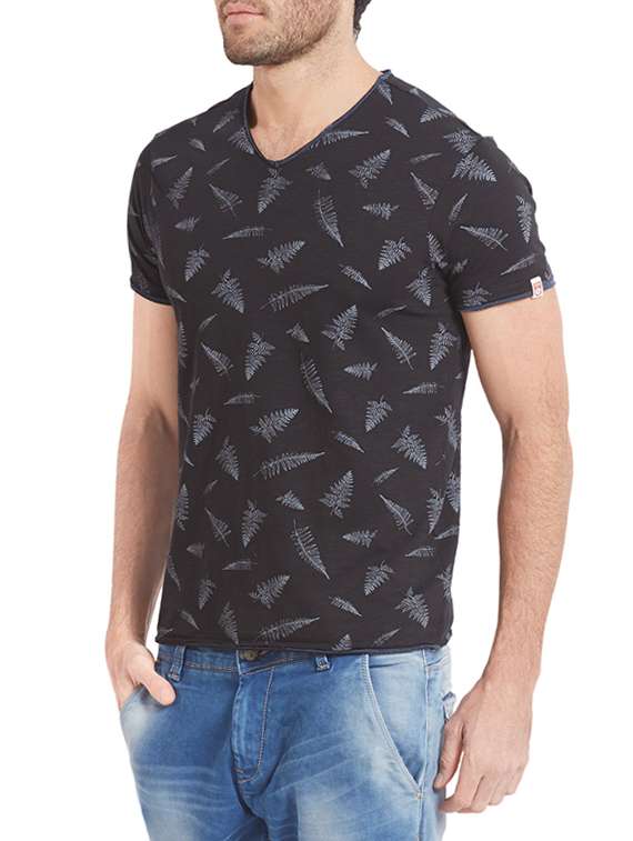 black cotton all over print t-shirt - 14332164 -  Standard Image - 1