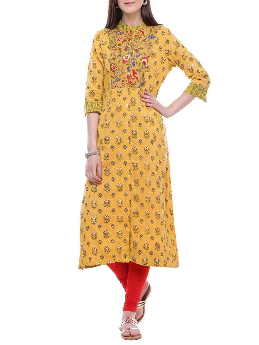 women's front slit kurta