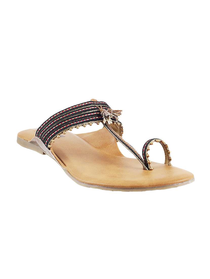 black one toe  kolhapuri