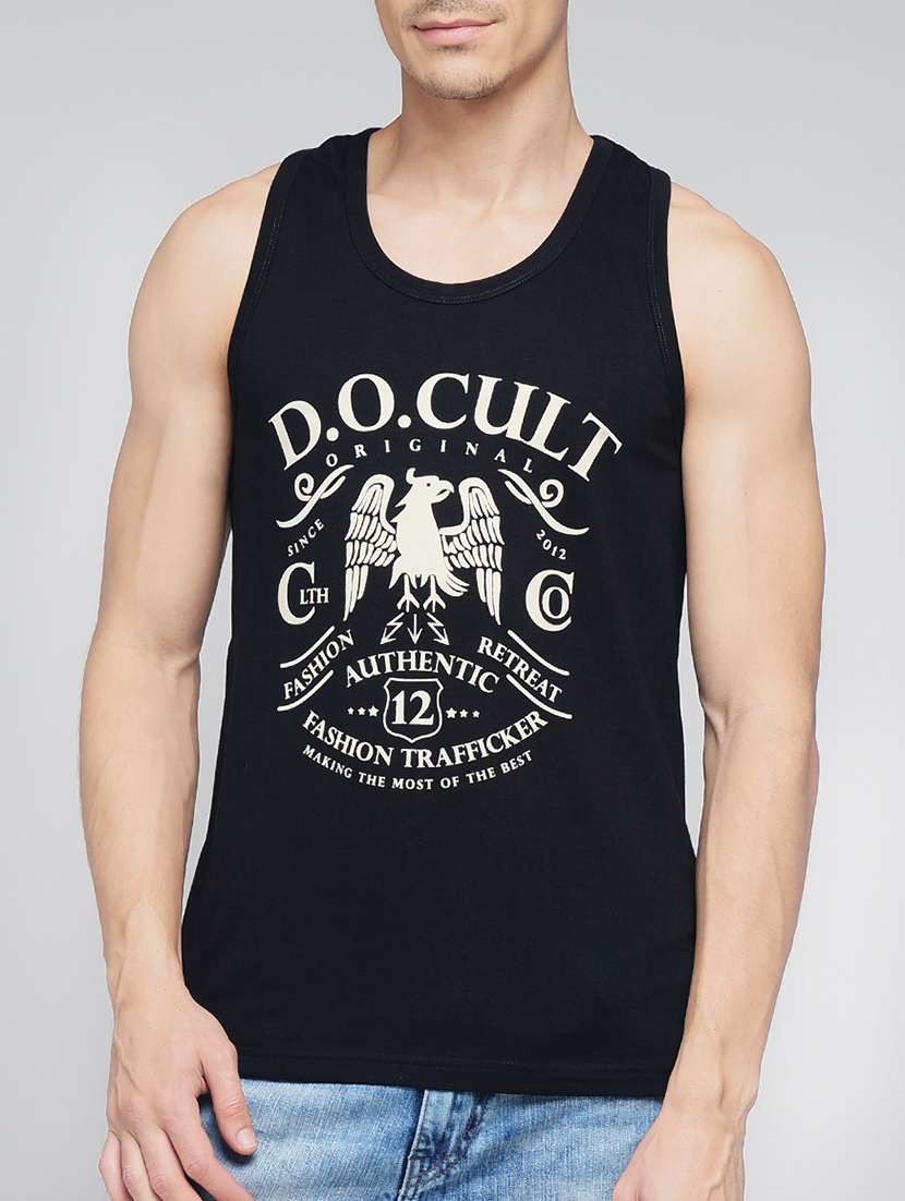 black chest print vest