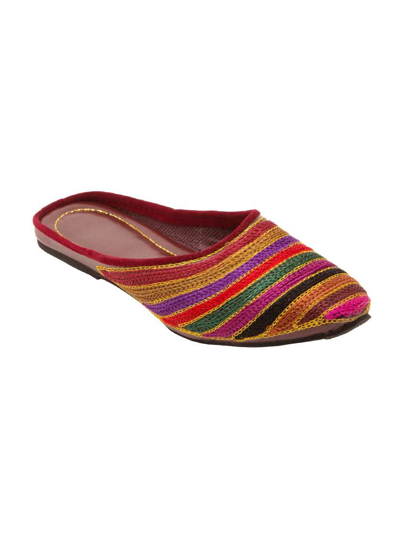 multi colored slip on jutis