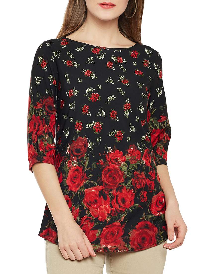 women's straight boat neck top