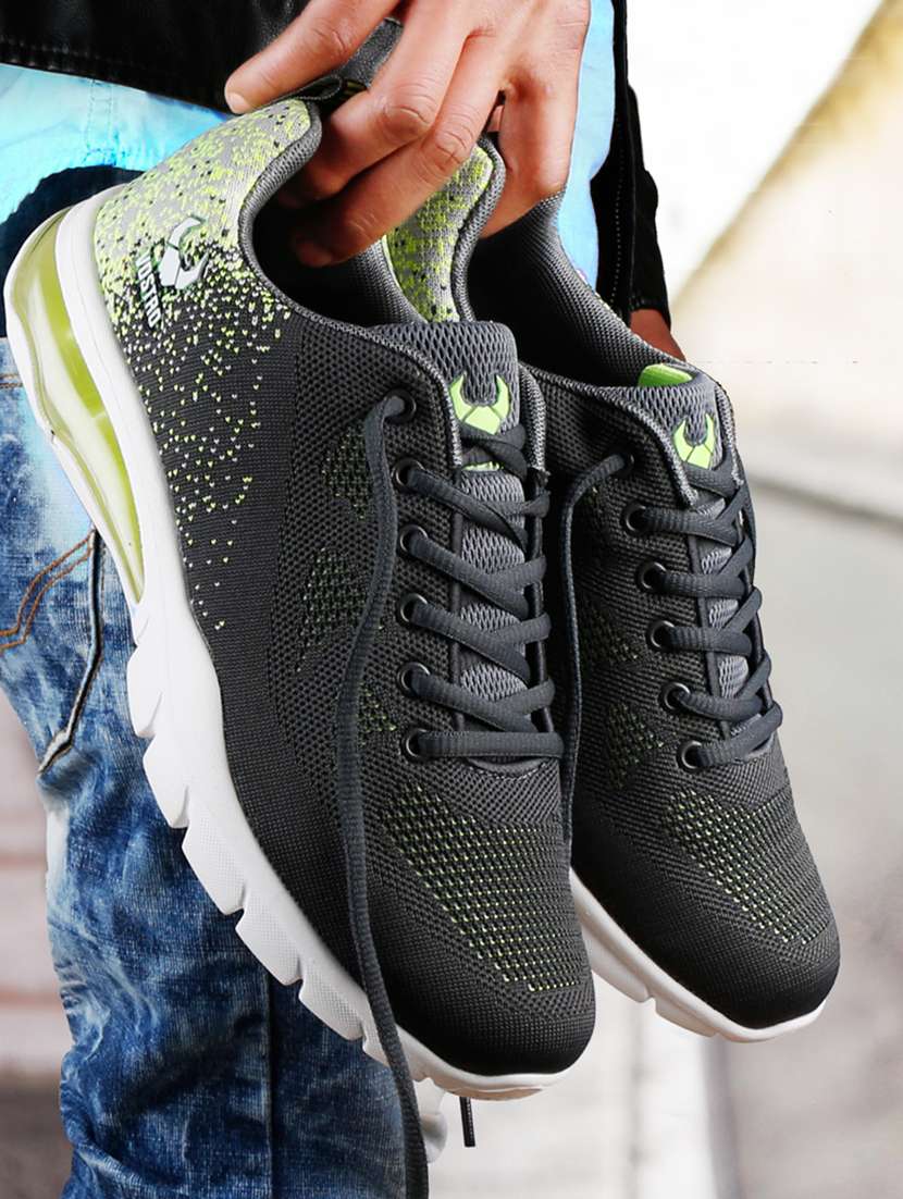 grey fabric sport shoe