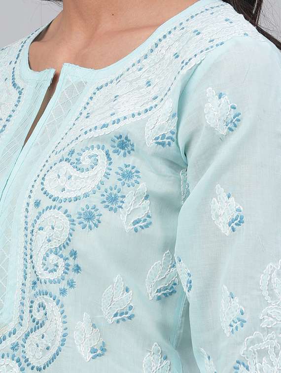 women's straight kurta - 14636522 - Standard Image - 4