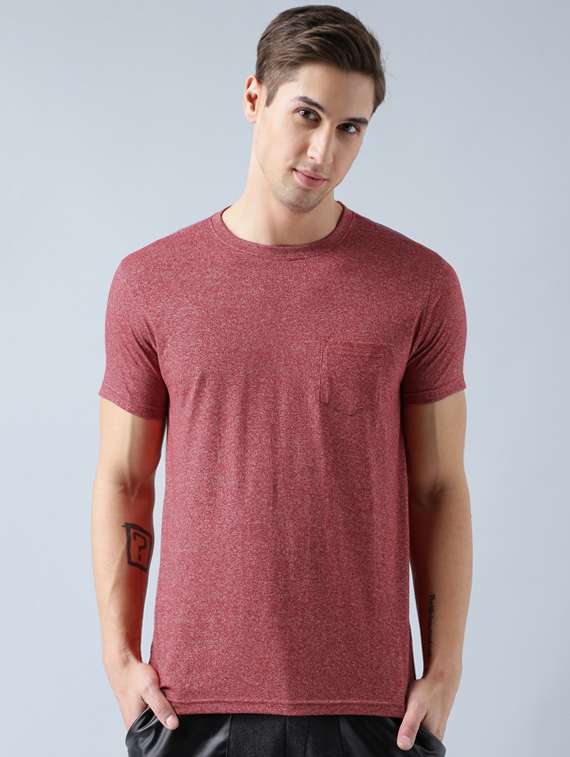 maroon cotton pocket t-shirt