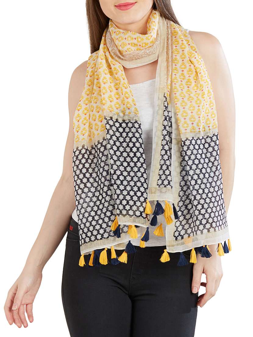 tassel detail printed stole